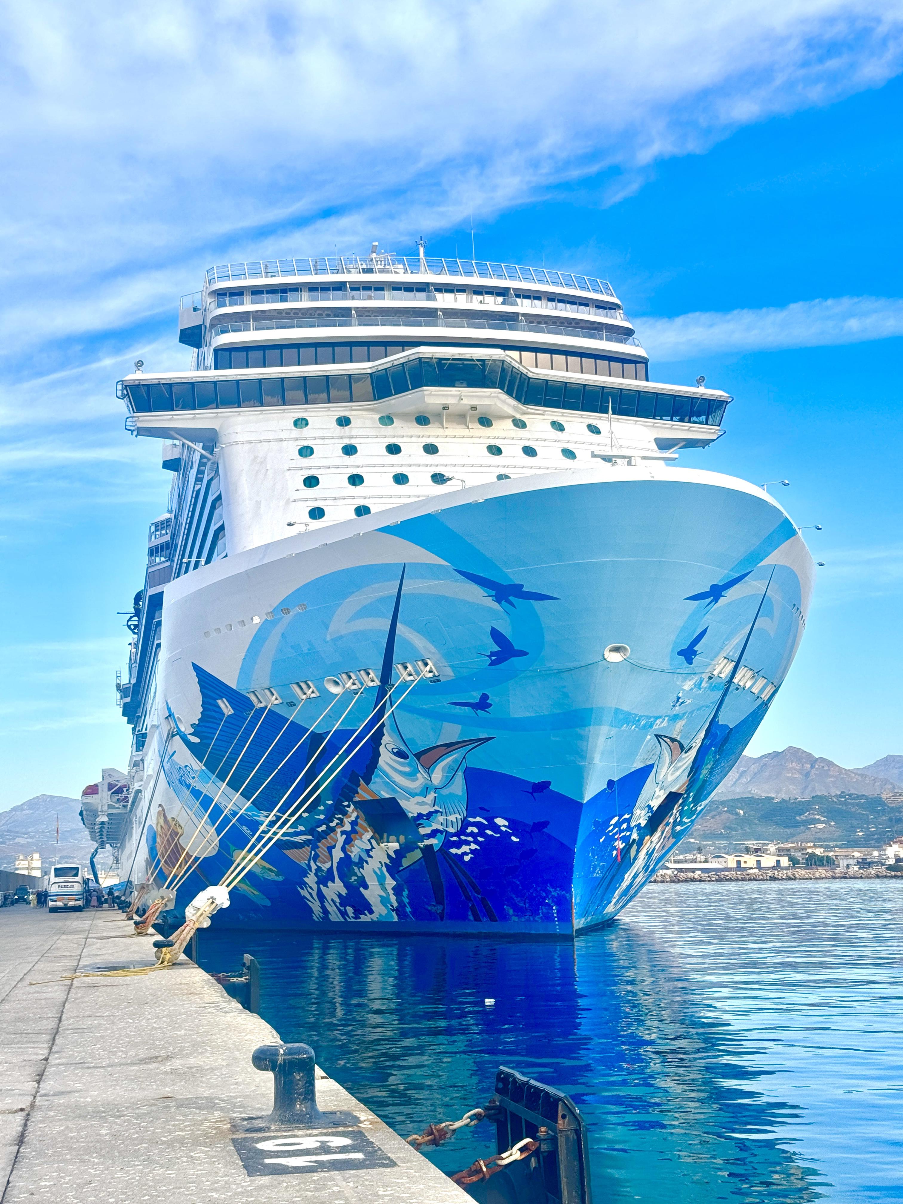 Doble escala de cruceros en el Puerto de Motril